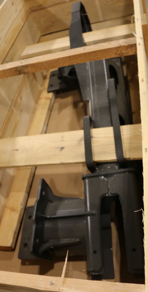BOBCAT FRAME - TRACK