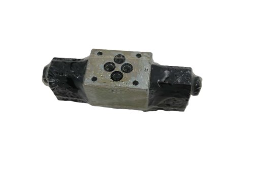 BOBCAT SOLENOID VALVE ASSEMBLY