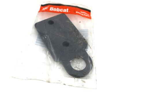 BOBCAT HOOK - ENGINE FRONT