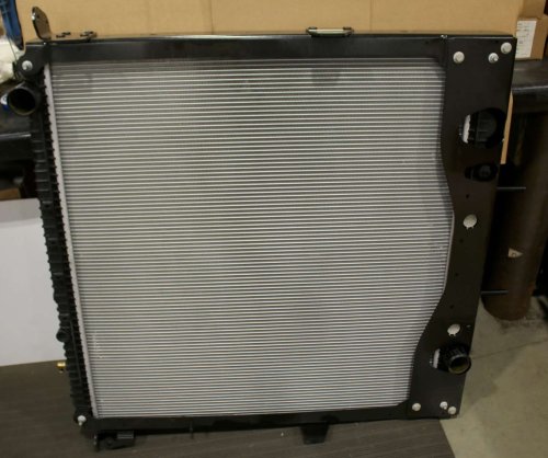 FREIGHTLINER TRUCK RADIATOR ASSEMBLY