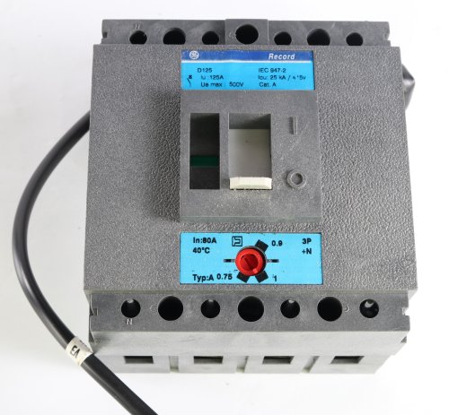 GE INDUSTRIAL [GENERAL ELECTRIC] CIRCUIT BREAKER D125 TYPE A 80A