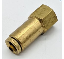 FITTING CONNECTOR FEMALE 1/4T 1/8F